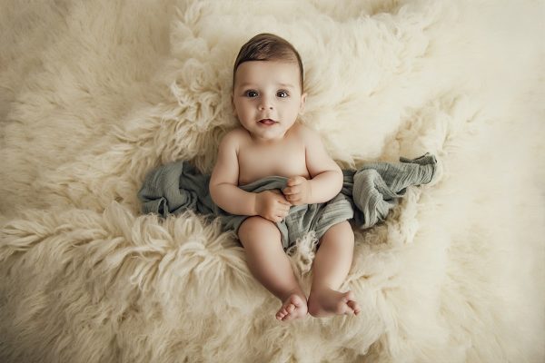 Sin título-5 Fotografía de niño sobre gran alfombra